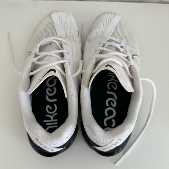 Nike React Metcon Turbo in White and Metallic Gold - 6.5 - Picture 5 of 6